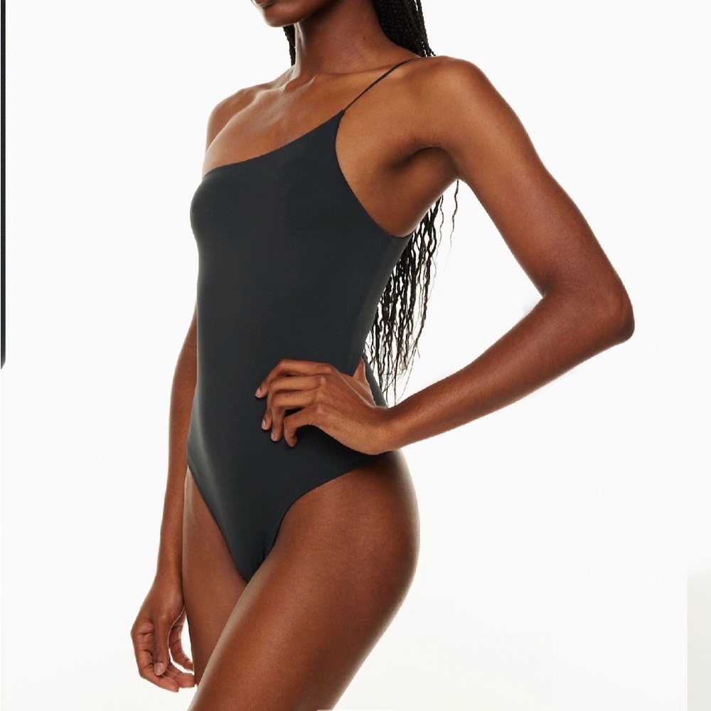Contour One-Shoulder Cami Bodysuit